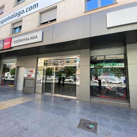 Behappy Salitre - Con Aparcamiento Apartment Malaga Luaran gambar